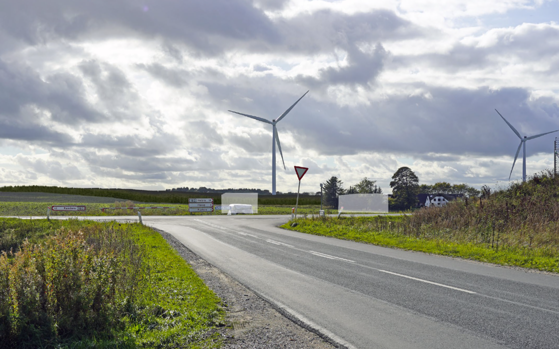 Visualisering af solcelleanlæg set fra Vestergade. Solcelleanlægget kan ses på bakken i baggrunden.
